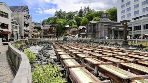 【ふるさと納税】日帰り、宿泊どちらもOK！草津温泉旅行を楽しむ｜群馬県草津町