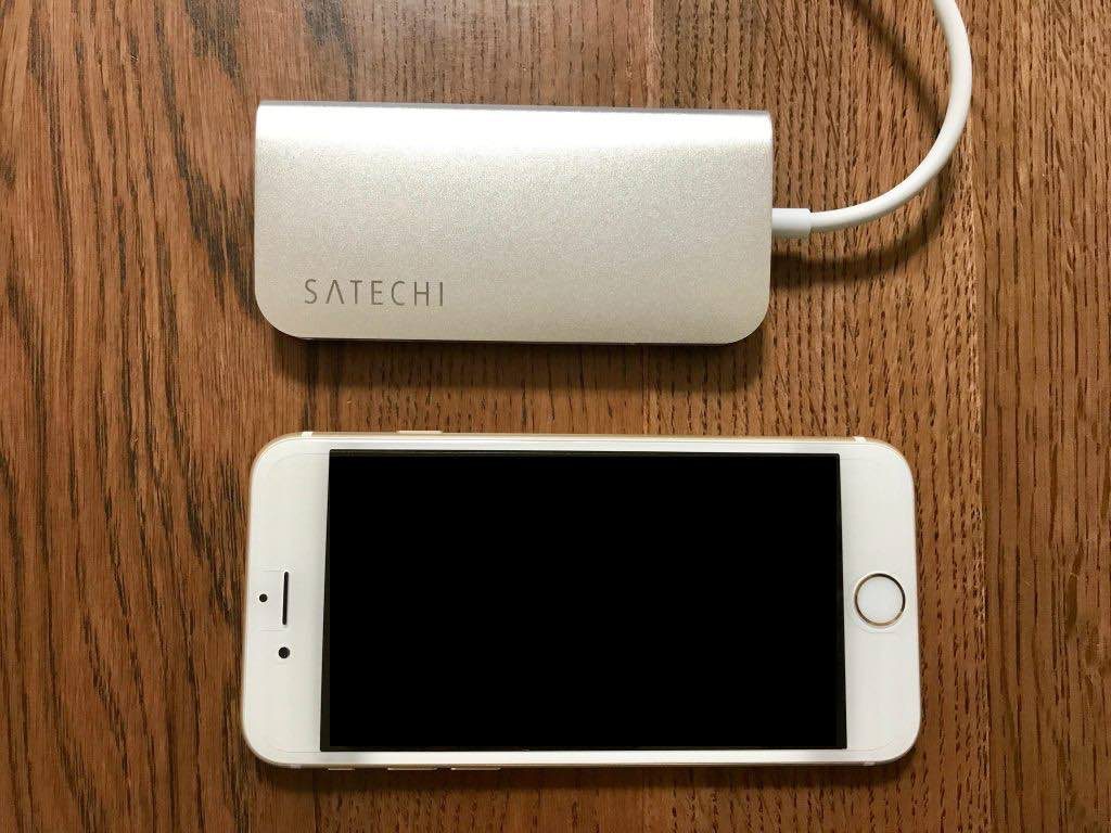 Satechi USB-Cハブ