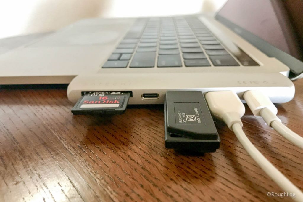 Satechi USB Type-C ProハブにUSBメモリやSDカードを接続