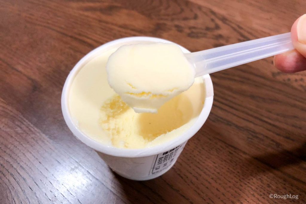 稚内牛乳アイスクリームのバニラ味