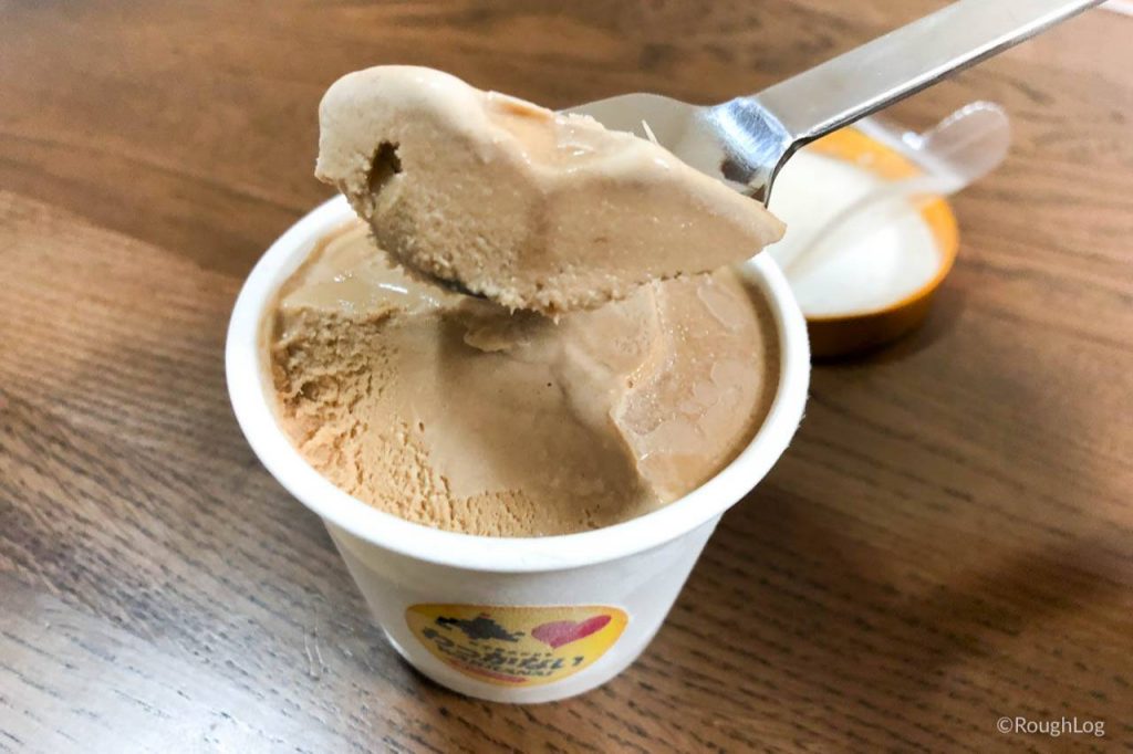 稚内牛乳アイスクリームのチョコ味