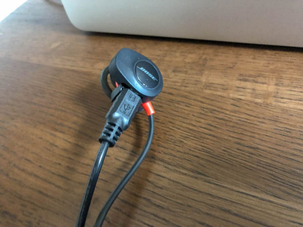 BOSE SoundSport Pulse wireless headphones充電