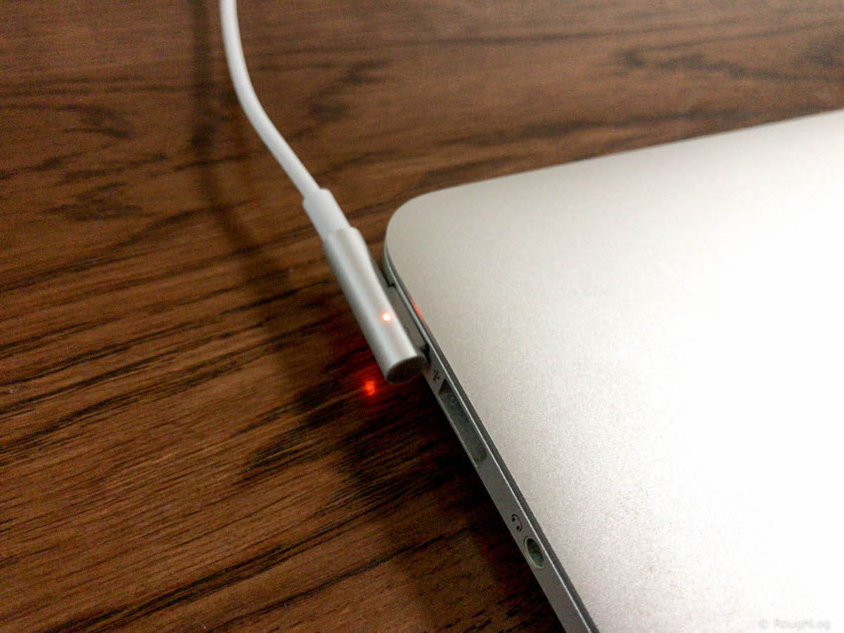 MacBook Air（Pro)が充電できない。そんな時の対処方法は？