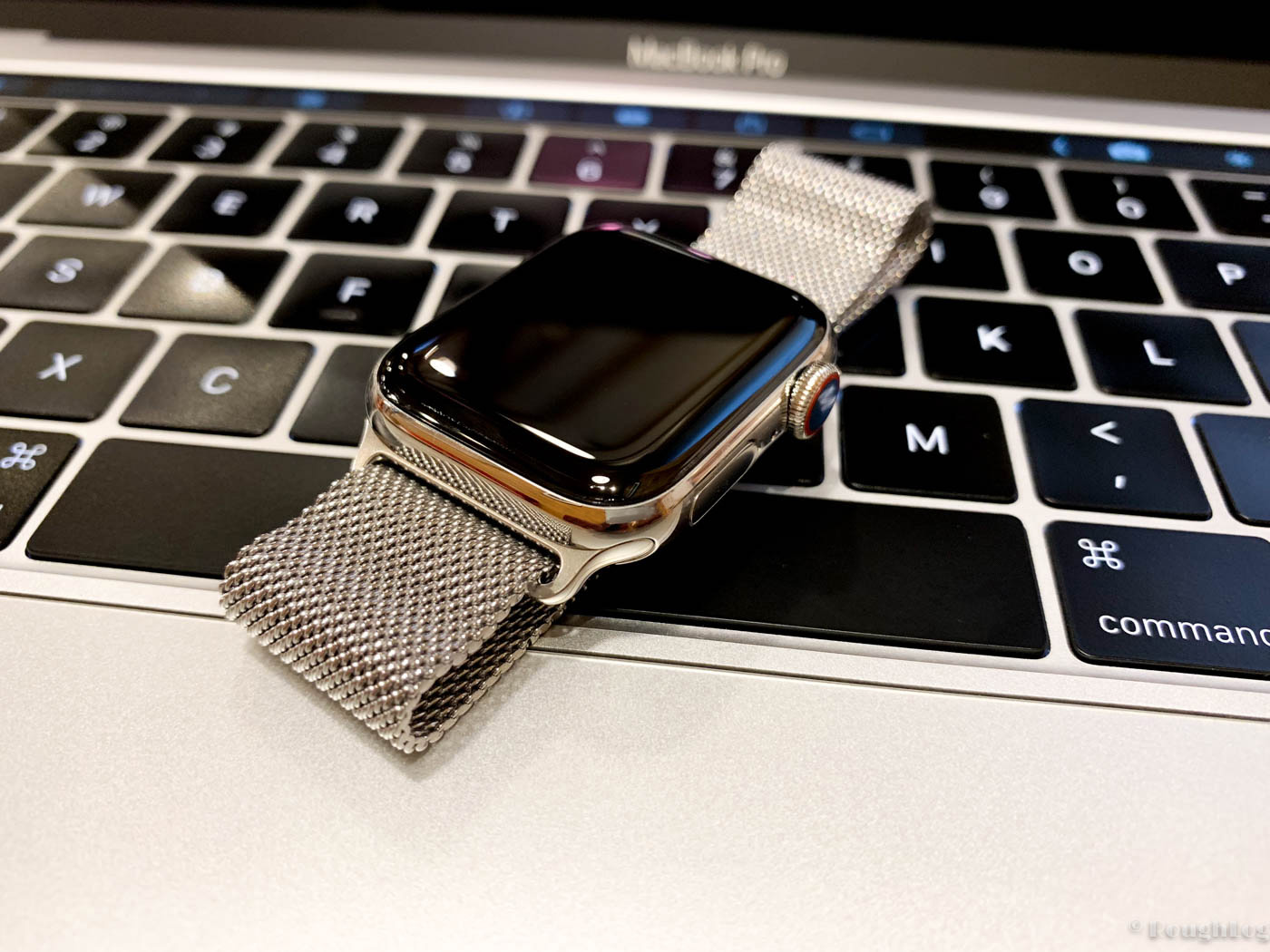 23485円 【後払い手数料無料】 Apple Watch 5 40mm ステンレス ブラック GPS セルラー
