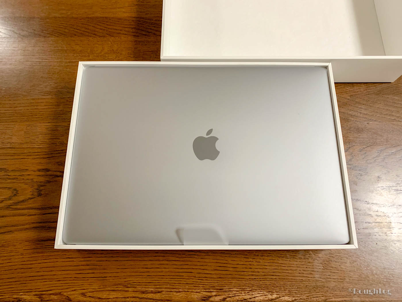 MacBook Air 2018 スペースグレイカラー