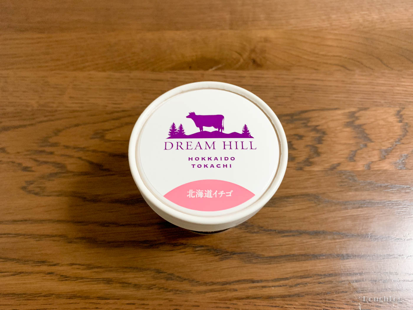 ドリームヒルのアイスクリーム北海道イチゴ味