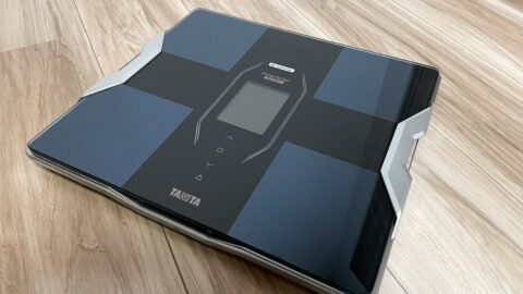 タニタ体組成計 RD-914L レビュー｜スマホ連携でカンタン管理